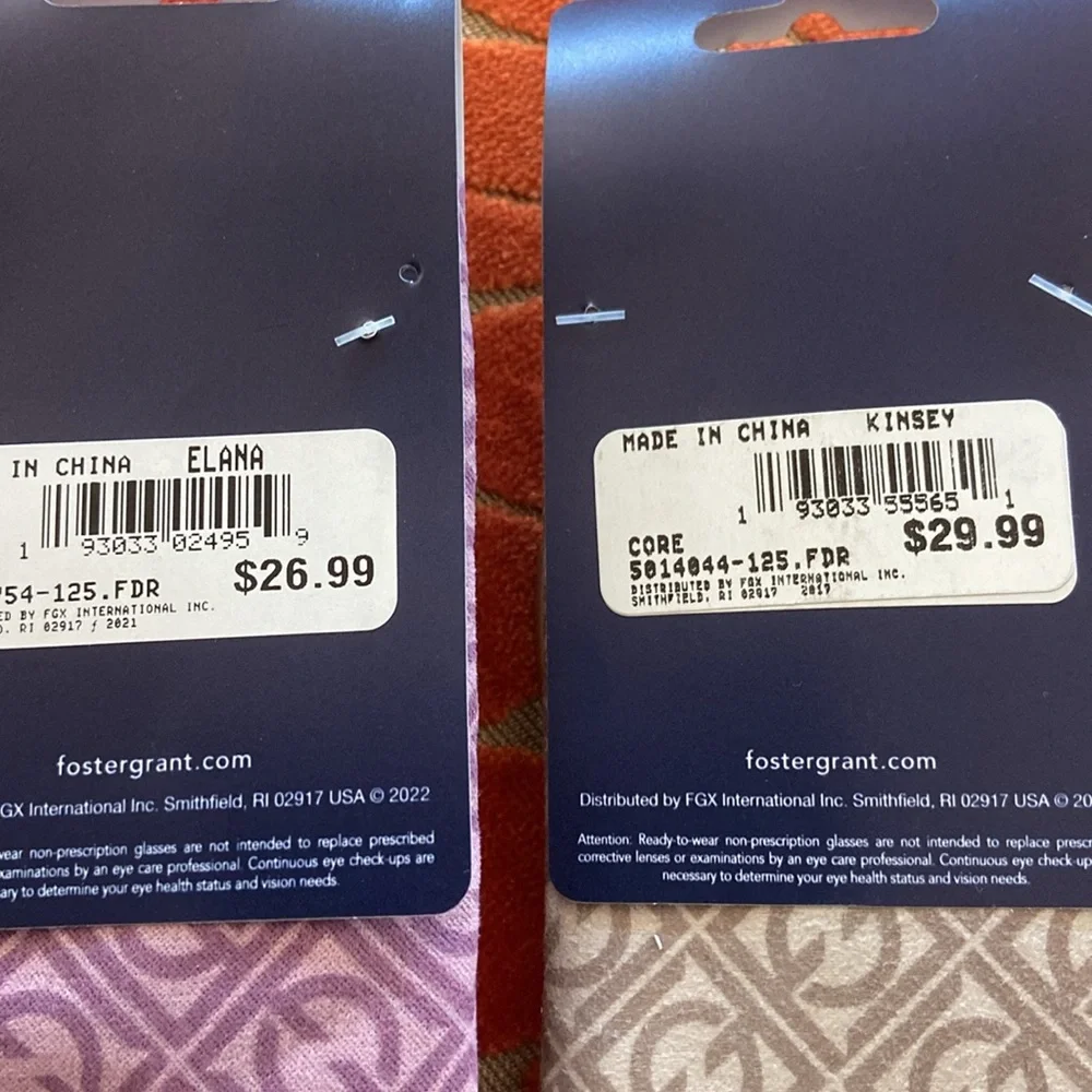 FOSTER GRANT READING GLASSES WITH SLIP CASE +1.25 Two pairs